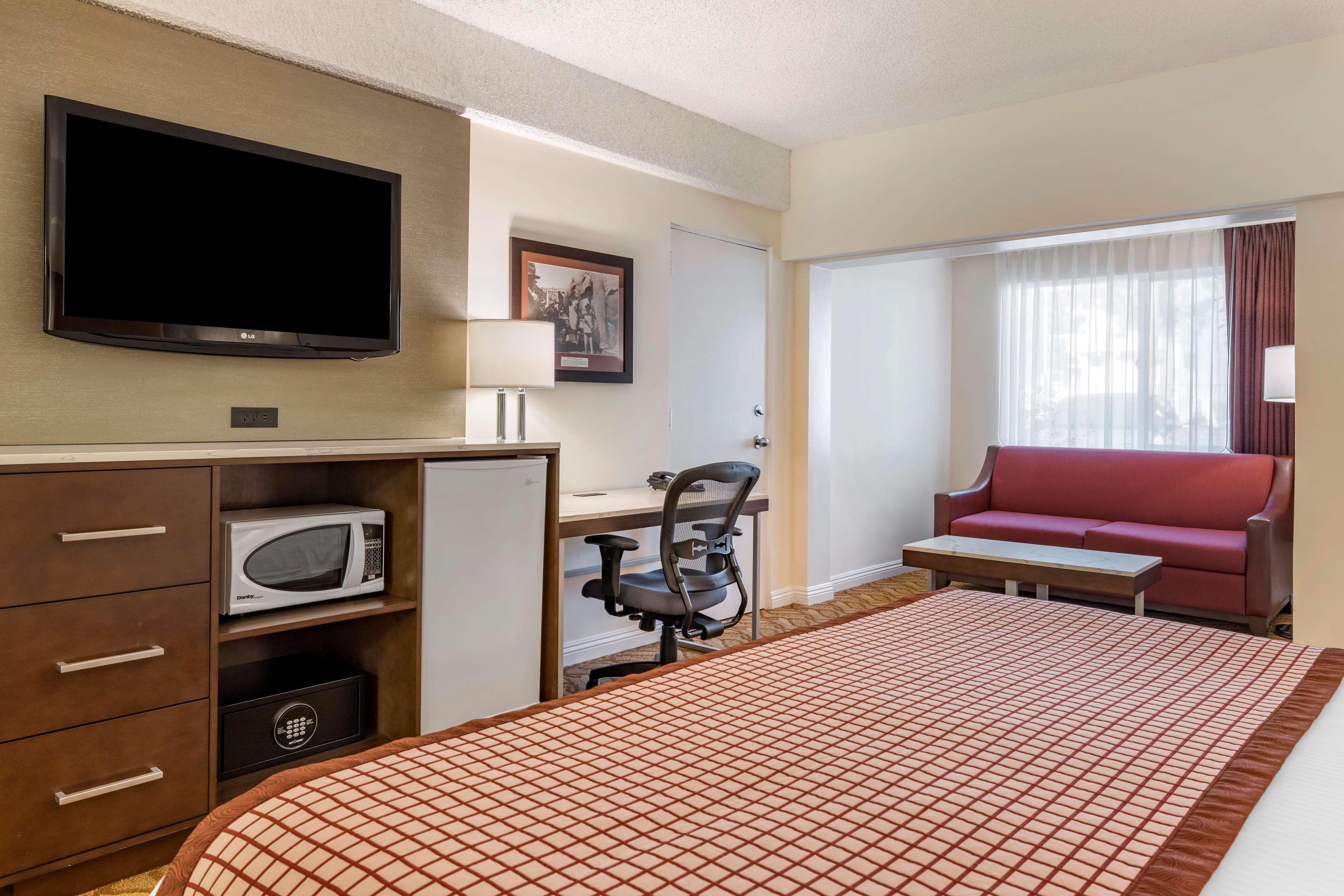 Best Western Plus Thousand Oaks Inn Exterior foto